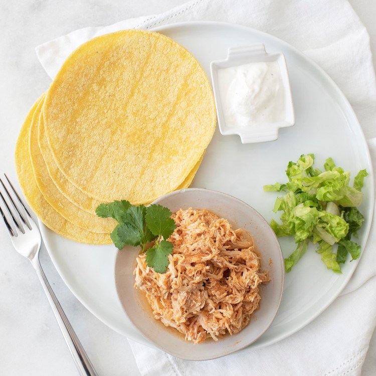 Picture of La Luz Chicken Tinga Taco Kit