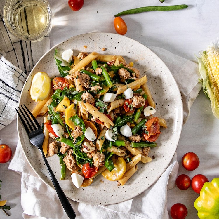 Picture of Summer Veggie & Chicken Penne