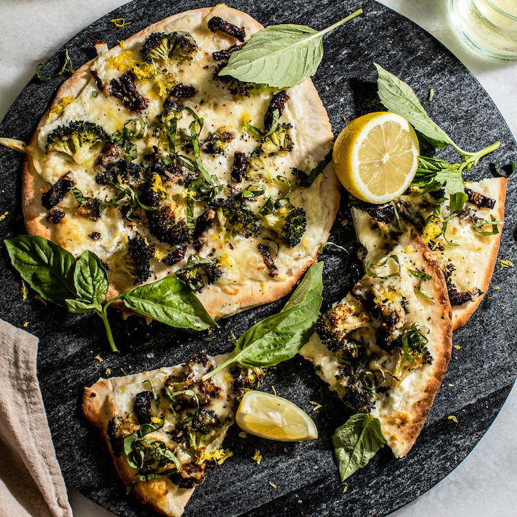 Picture of Garlic-Basil White Pizza