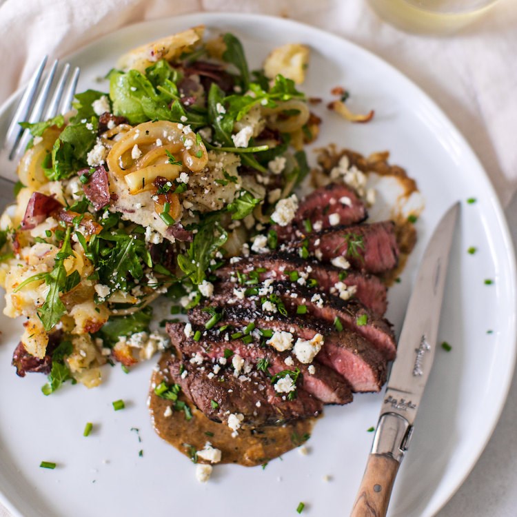 Picture of Sirloin Steak & Blue Cheese Sauce