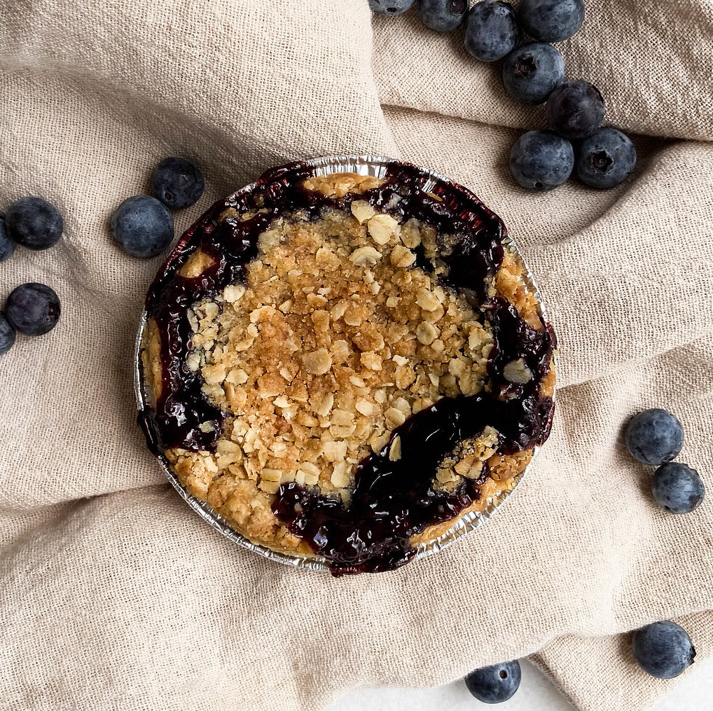 Picture of Pie Bar blueberry crumble mini 3" pie