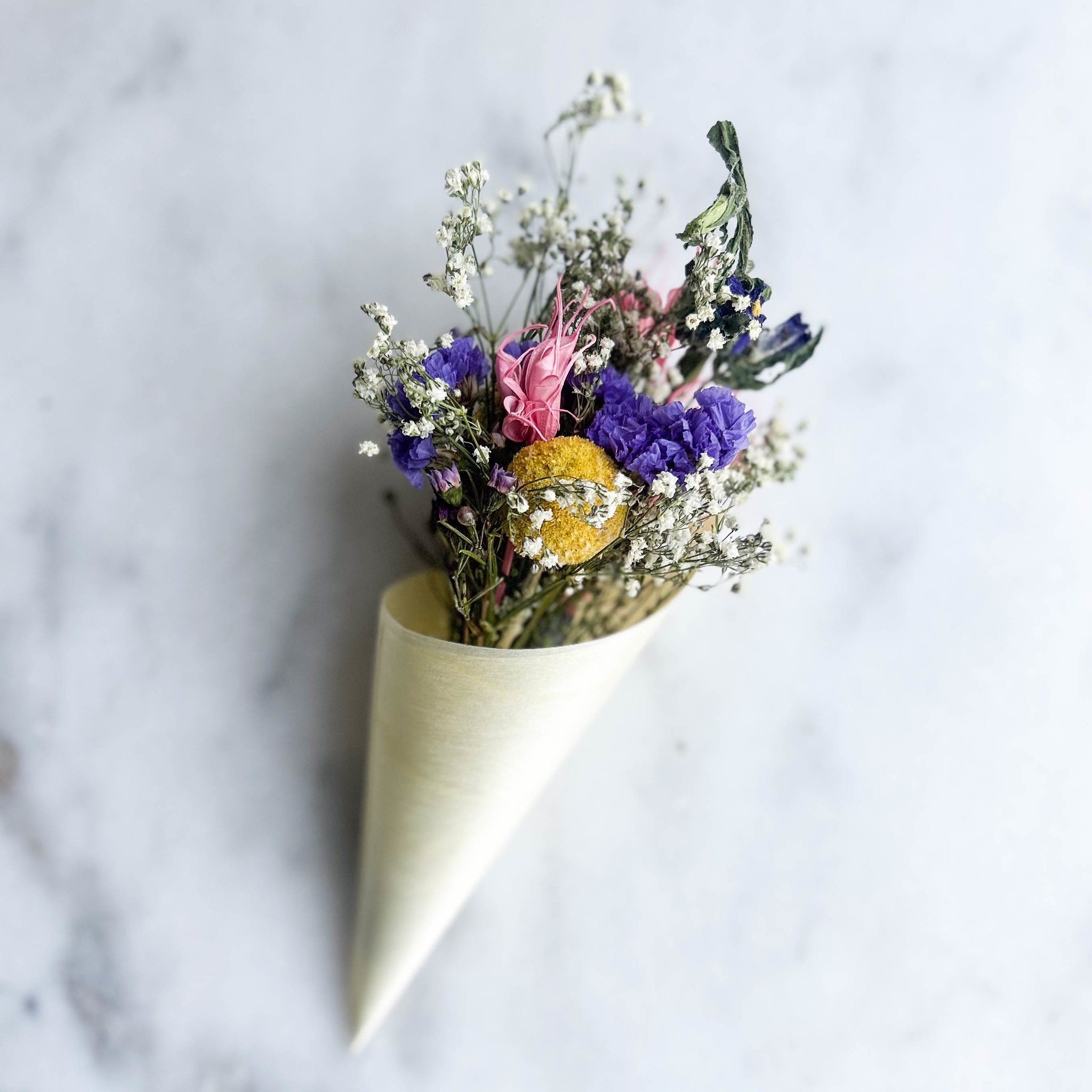 Picture of Nourish Botanica mini dried flower cone