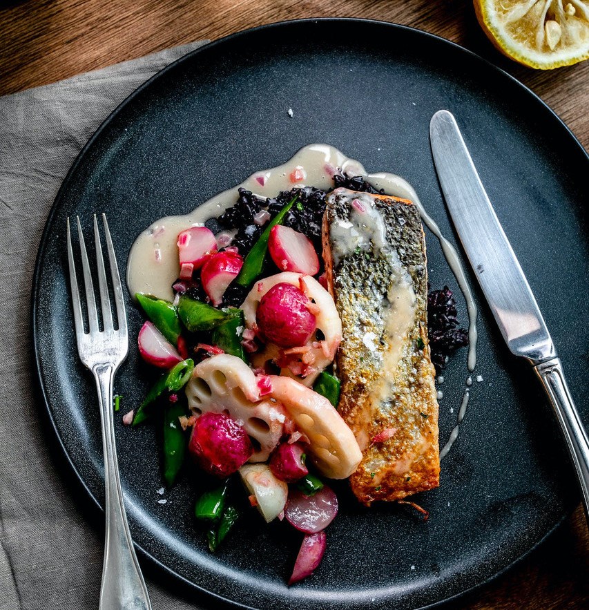 Picture of Salmon & Yuzu Champagne Sauce