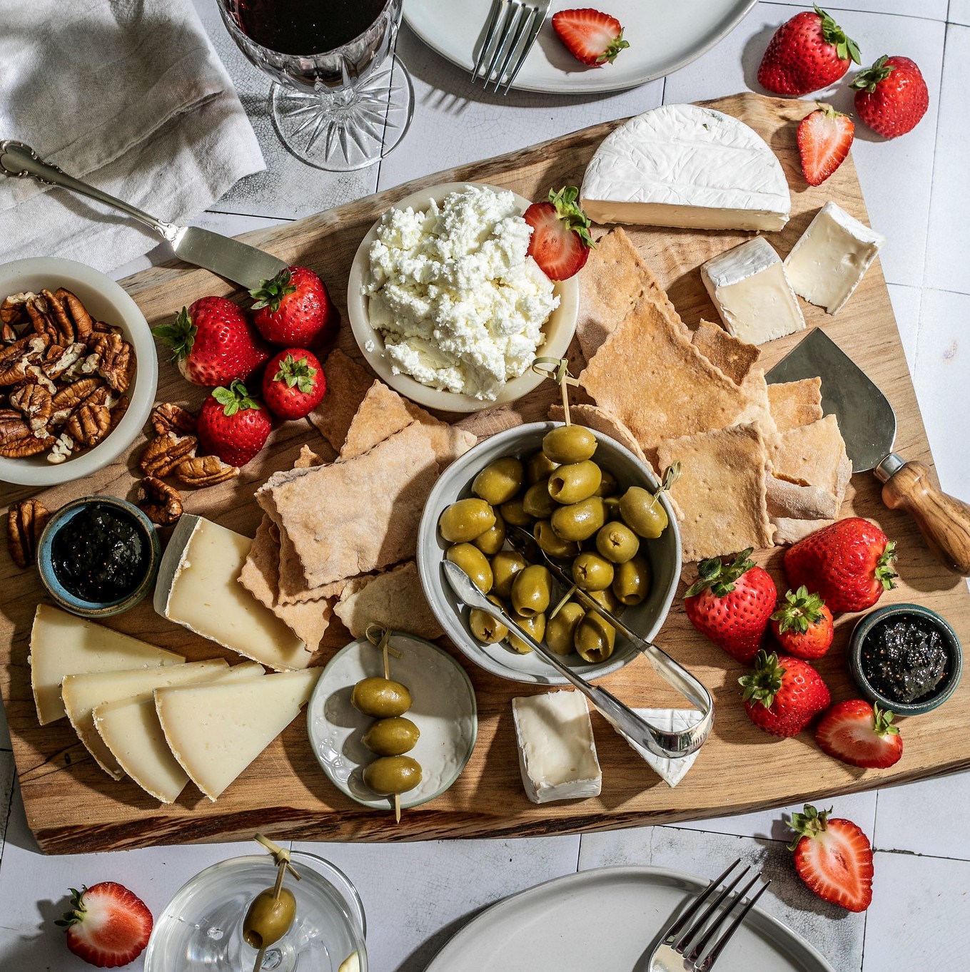 Picture of gourmet cheese board bundle