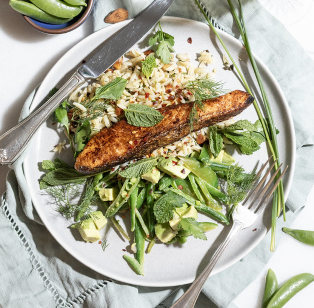 Picture of Salmon & Almond Herb Orzo