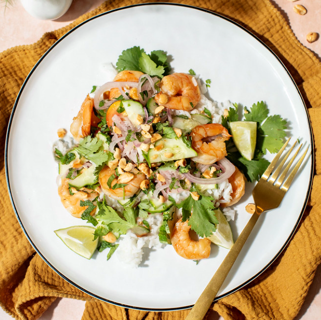 Picture of Crispy Shrimp & Peanut Sauce